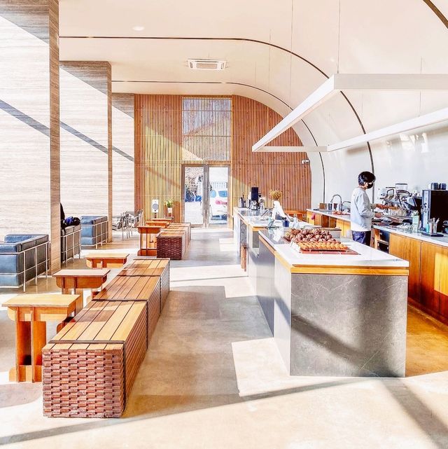 Surround Cafe