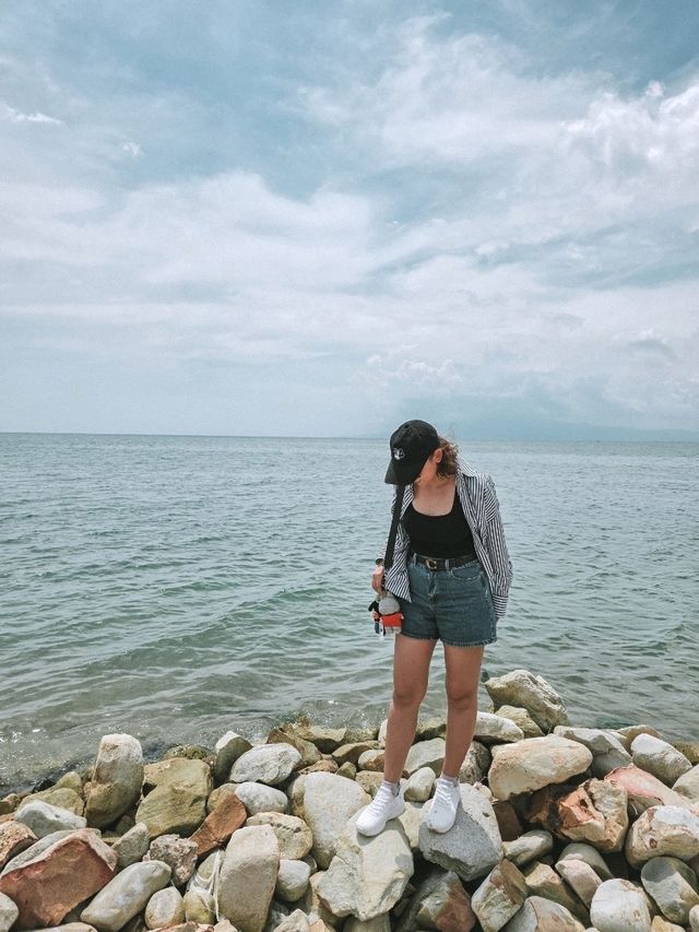 Waves, Views & Flavor – A Kep Gem 🌊