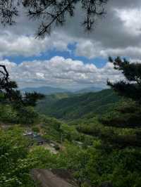Lotus Peaks & Laid-back Trails, Yeonhwasan