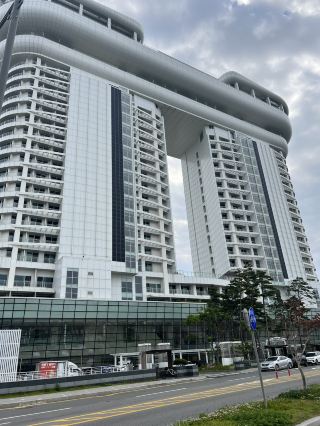 Sky Bay Hotel with Gyeongpo Beach View