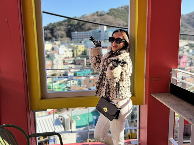 🌟 หมู่บ้านคิมซอน (Gamcheon Culture Village)