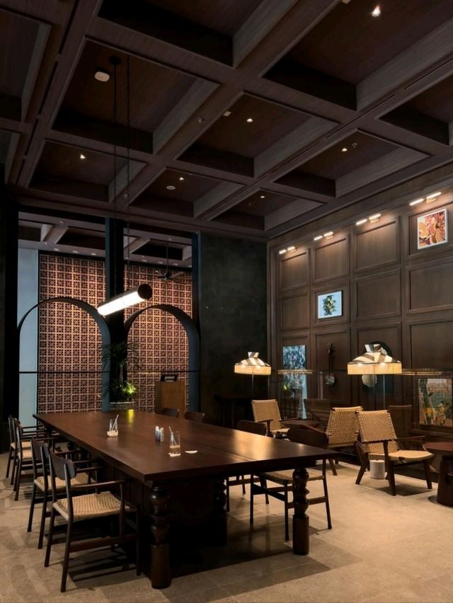 Lush Salon