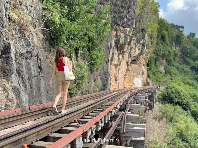 🛤️✨ ถ้ำกระแซ กาญจนบุรี – เส้นทางรถไฟสายมรณะ