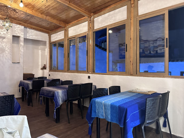 【Assaada（アサーダ）｜シャウエン旧市街で“屋根なし”でも大満足のローカルタジン】