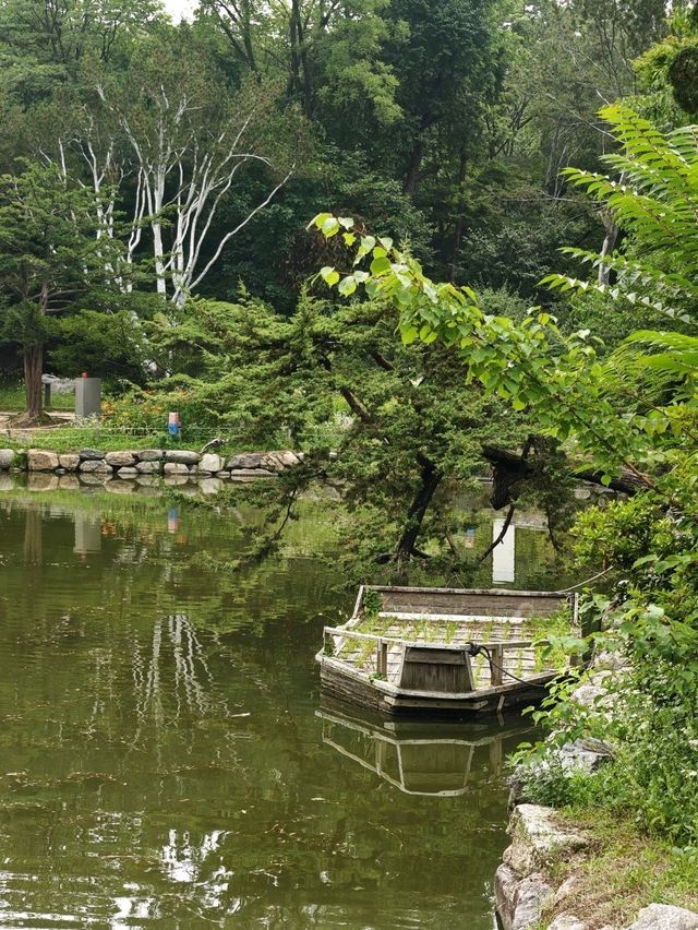 Chanyeonggung and Changdeokgung Palace, Seoul