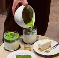 THREE Cafe