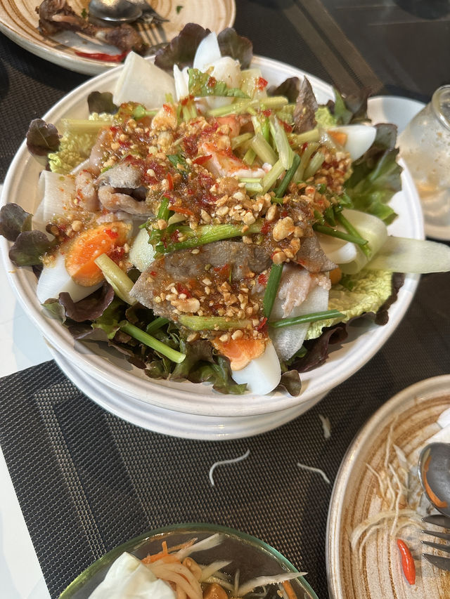  “ระวีกัลยา” ร้านอาหารไทยโบราณ