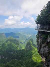 Tianmenshan is a must-visit in Zhangjiajie! ⛰️