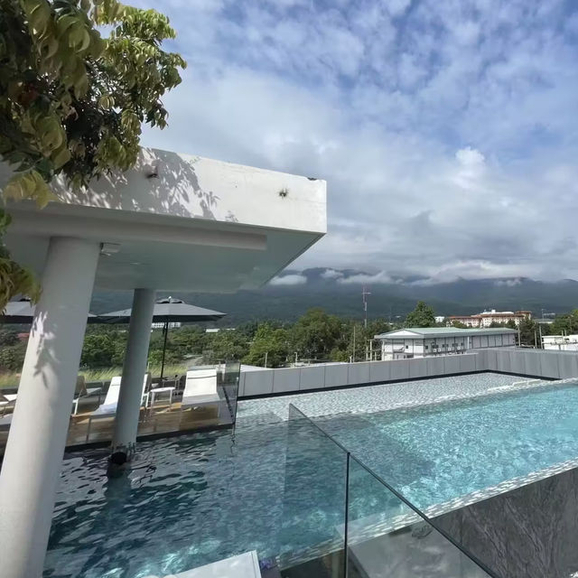 Travelodge Nimman Chiangmai โรงแรมสุดชิคนิมมาน