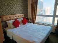"Skyline Comfort by the Harbour"