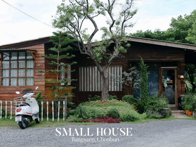 🏡 Small House Coffee คาเฟ่สไตล์โฮมมี่บางแสน