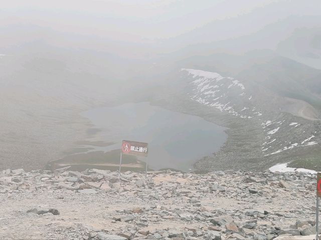 From Wangyun Tai to Yunxiao Feng: A Journey Through Mist and Majesty  