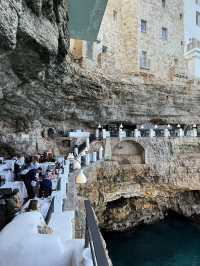 🇮🇹 G R O T T A  P A L A Z E S E  •  a cave restaurant🍴🍒