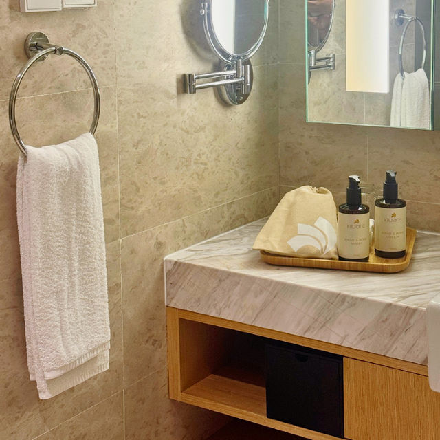 Urban Ease and Refined Getaway