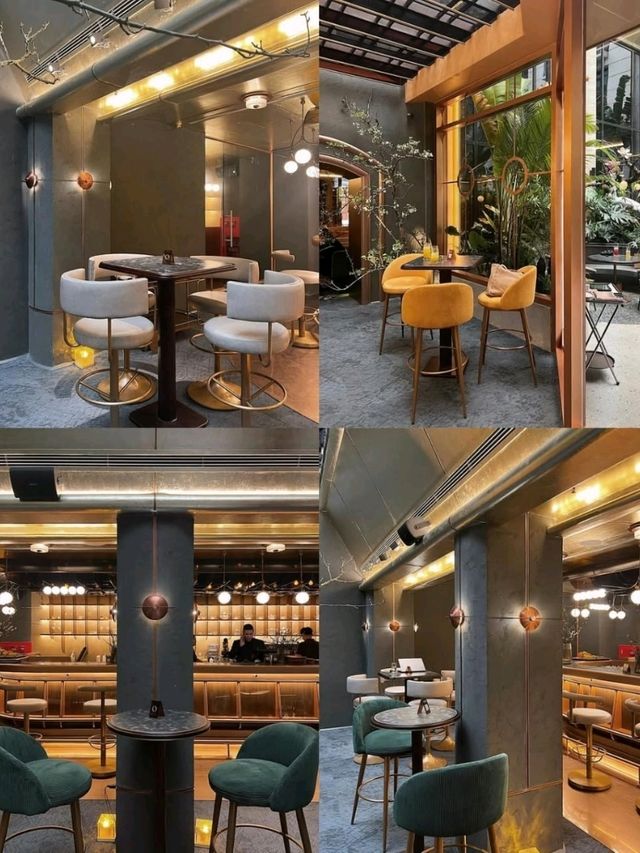 MOJO Café & Bistro offers a laid-back,