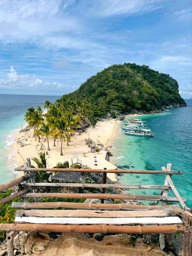 Cabugao Gamay Island – Small But Stunning