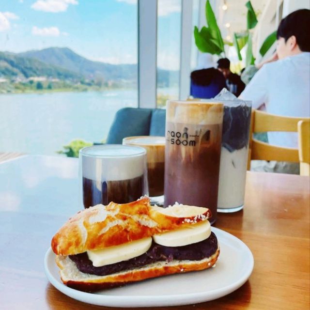 Laonsum Cafe