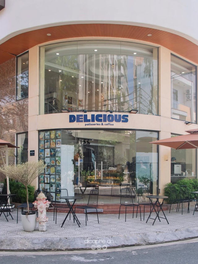 Delicious Patisseries & Coffee