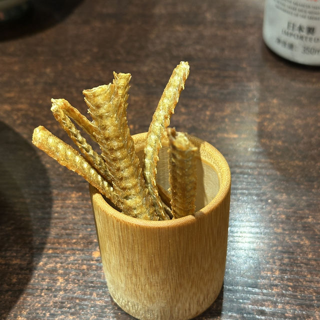 칭다오에서 장어덮밥을 꼭 드셔보세요 鳗岛·炭烧鳗鱼专门店(上杭路总店)