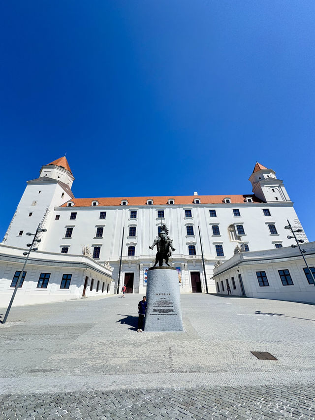 THE CASTLE THAT WATCHES OVER BRATISLAVA — AND THE VIEW IS INSANE!