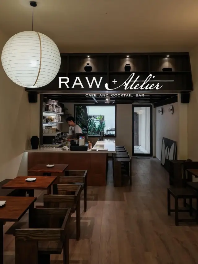 RAW + Atelier