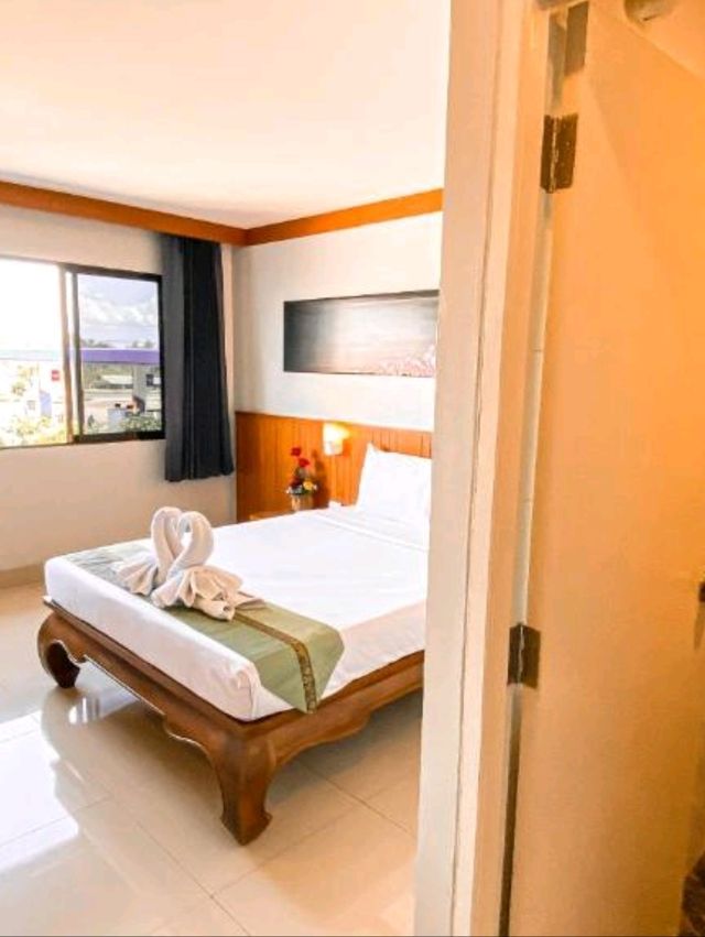 🏨 K2 Hotel สุราษฎร์ธานี 