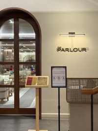 リゾートで味わうプーケットの風味：The Parlour at Veranda Resort