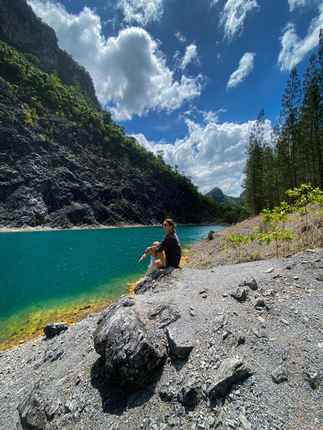 Emerald Quarry Magic at Tham Thonglang