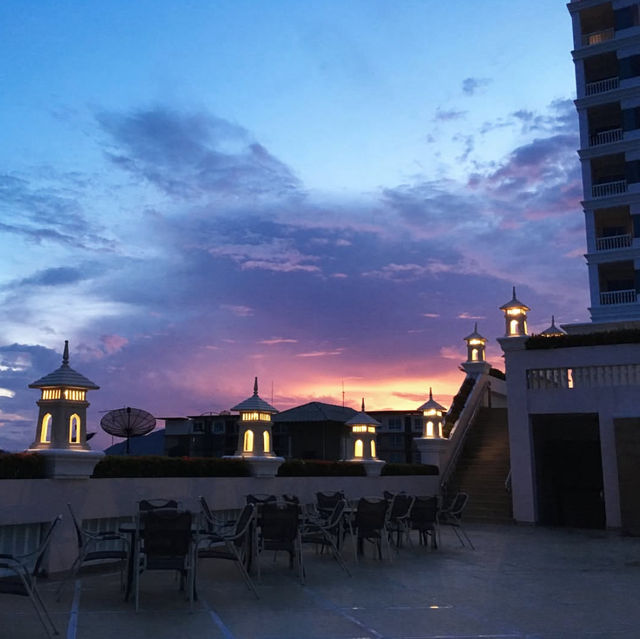 Grand Pacific Sovereign Resort & Spa | หัวหิน 🏖️
