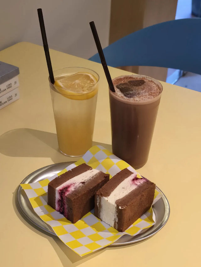 Mesh Room คาเฟ่สุดคิวท์เปิดใหม่เอกมัย