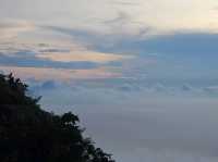ทะเลหมอก เขาพระยาเดินธง จ.ลพบุรี