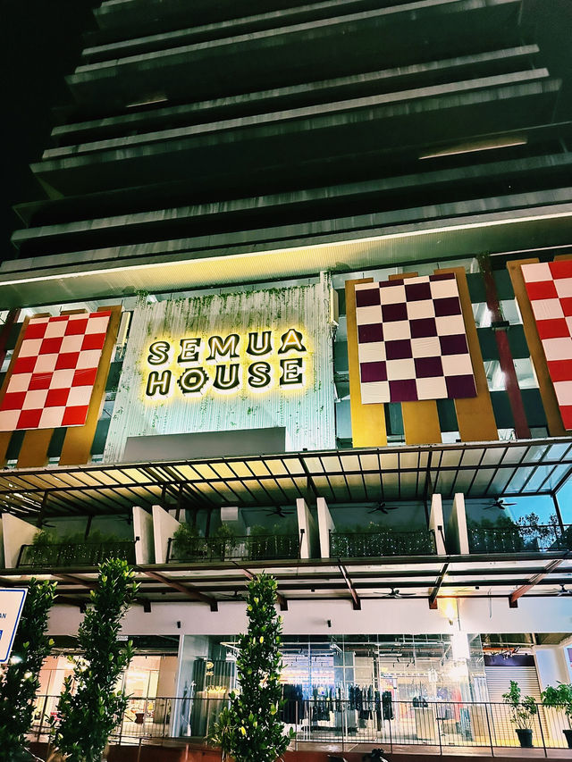 Urban Heritage Meets Modern Cool at Semua House 🏙️✨ Urban Heritage Meets Modern Cool at Semua House 🏙️✨