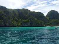 เกาะพีพี สวยงามตามท้องเรื่อง 🌊