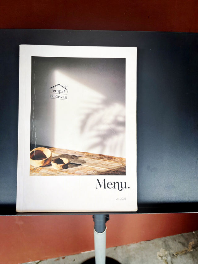 Empat Sekawan Café: Variety, Comfort & Great Portions