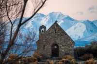 蒂卡波湖畔:好牧羊人教堂四季風光之旅