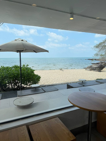 海が見える「BROWN Coffee | Seaview」で至福のコーヒータイム
