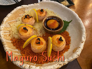 🍣 Maguro Sushi 🥢

สายอาหารญี่ปุ่นต้องไม่พลาดร้านนี้! วัตถุดิบสดใหม่ คุณภาพดี ทุกเมนูจัดจานสวยน่าทาน ตั้งแต่ซูชิ ซาชิมิ ไปจนถึงโรลต่าง ๆ รสชาติกลมกล่อม ให้ความสดของปลาแบบเต็มคำ

บรรยากาศร้านตกแต่งเรียบหรู นั่งสบาย เหมาะทั้งมื้อพิเศษกับครอบครัว คู่รัก หรือจะนัดเพื่อนมาทานก็ลงตัว พนักงานบริการดี ใส่ใจ และแนะนำเมนูได้อย่างเป็นกันเอง

ใครกำลังมองหาร้านอาหารญี่ปุ่นที่ทั้งอร่อย วัตถุดิบคุณภาพ และบรรยากาศดี Maguro Sushi เป็นอีกหนึ่งร้านที่คุ้มค่าแก่การแวะมาลอง รับรองว่าประทับใจตั้งแต่คำแรกจนมื้อสุดท้าย 🍱✨

#TripMoment #TripTH #MaguroSushi #อาหารญี่ปุ่น #ซูชิ #Sashimi #ร้านอร่อย #สายกิน #รีวิวร้านอาหาร