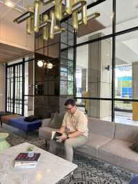 Stay Nyaman dan Modern di The Reiz Suites Medan