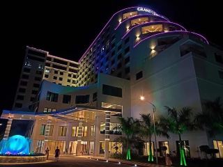Grand Sylhet Hotel & Resort: Ваш роскошный отдых в Бангладеш 🇧🇩✨