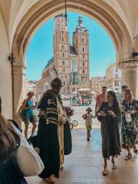 The Cloth Hall 🛍️ 