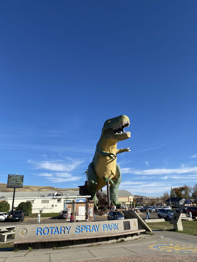 德拉姆赫勒谷 (Drumheller Valley)一日遊