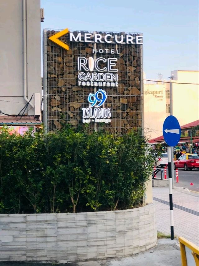 “Mercure Cenang Langkawi: Modern Comfort by the Beach with Heartfelt Hospitality”
