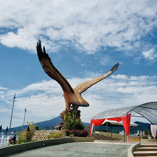 Langkawi - Eagle Square (Dataran Lang)