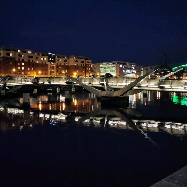 Evening walk along the River Liffey, Dublin