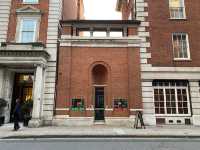 Hamiltons Gallery: Where Art Unveils Stories
