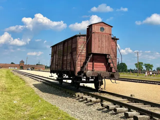 Memorial and Museum Auschwitz-Birkenau 🏢