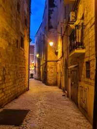 Timeless Charm of Old Bari, Italy 🇮🇹