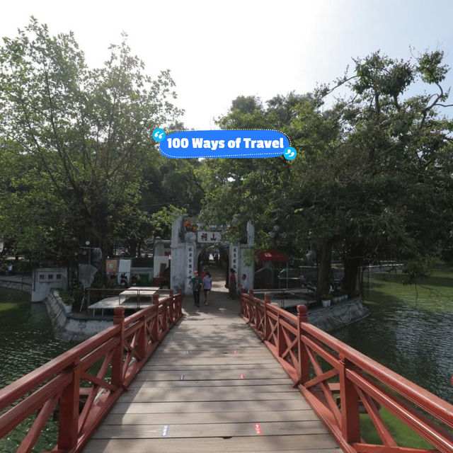 Hoan Kiem lake of Vietnam 🇻🇳 