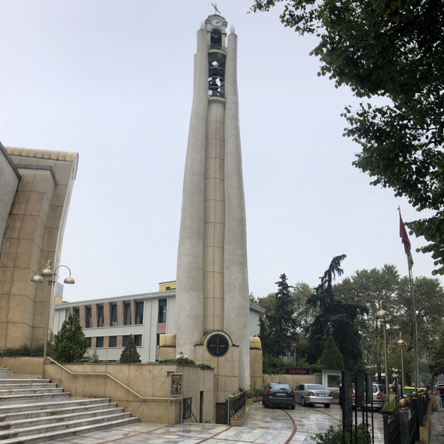Tracing through Tirana