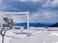 Santorini: Postcard Perfect in Every Direction